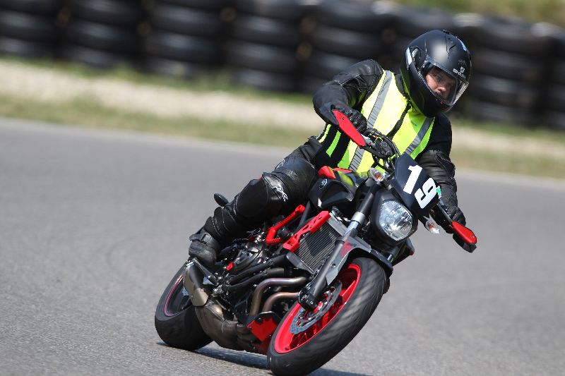 /Archiv-2018/44 06.08.2018 Dunlop Moto Ride and Test Day  ADR/Strassenfahrer-Sportfahrer grün/19